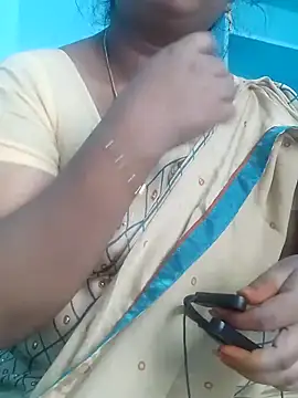 Snapshot of yelmaji91 chatting on November 7, 2025, 7:41 am yelmaji91 online show from November 7, 2025, 7:41 am