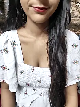 Indian-Aleena online show from October 30, 2025, 5:24 pm