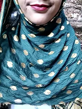 Snapshot of Indian-Aleena chatting on December 2, 2025, 10:09 am Indian-Aleena online show from December 2, 2025, 10:09 am