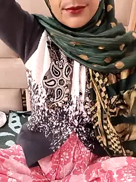 Snapshot of Indian-Aleena chatting on February 5, 2026, 5:56 am Indian-Aleena online show from February 5, 2026, 5:56 am