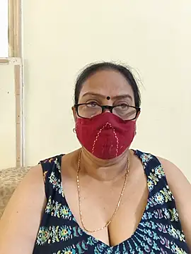Snapshot of heera-rani chatting on May 26, 2026, 4:52 am heera-rani online show from May 26, 2026, 4:52 am