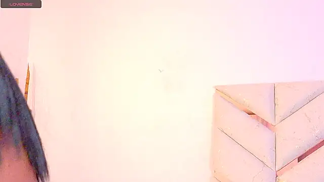 Snapshot of AlanaDoll chatting on March 1, 2026, 8:11 pm AlanaDoll online show from March 1, 2026, 8:11 pm