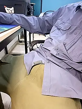 Hugopingonasa2024 online show from November 7, 2025, 11:49 pm