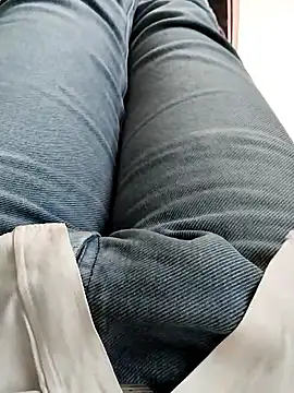 hunk28 6 online show from October 21, 2025, 6:47 am