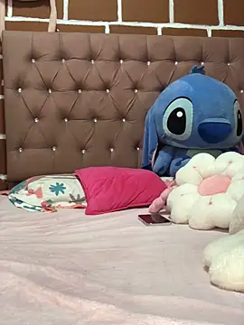 Rachellcooperrr online show from March 11, 2026, 8:15 pm