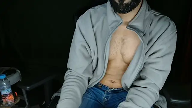 JUSTFORRICH online show from April 1, 2026, 6:47 am