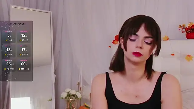 Snapshot of Miranda_Kerry chatting on November 1, 2025, 6:48 am Miranda Kerry online show from November 1, 2025, 6:48 am