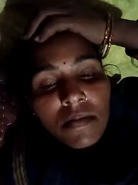 Snapshot of Cut_rajbati chatting on October 2, 2025, 3:19 pm Cut rajbati online show from October 2, 2025, 3:19 pm