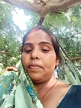 Snapshot of Cut_rajbati chatting on October 22, 2025, 7:30 am Cut rajbati online show from October 22, 2025, 7:30 am