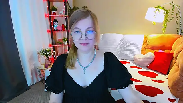 YourUniverser online show from April 14, 2026, 9:37 am