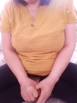 Snapshot of zerdaliii chatting on March 23, 2026, 7:45 am zerdaliii online show from March 23, 2026, 7:45 am