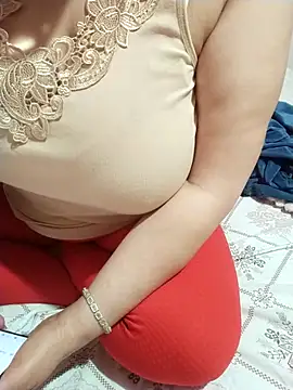 Snapshot of zerdaliii chatting on April 3, 2026, 11:36 pm zerdaliii online show from April 3, 2026, 11:36 pm