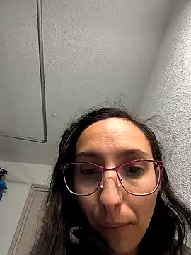 Snapshot of annaellex chatting on November 28, 2025, 11:46 am annaellex online show from November 28, 2025, 11:46 am