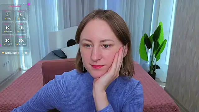 Snapshot of LuluChiiii chatting on November 12, 2025, 11:10 am LuluChiiii online show from November 12, 2025, 11:10 am