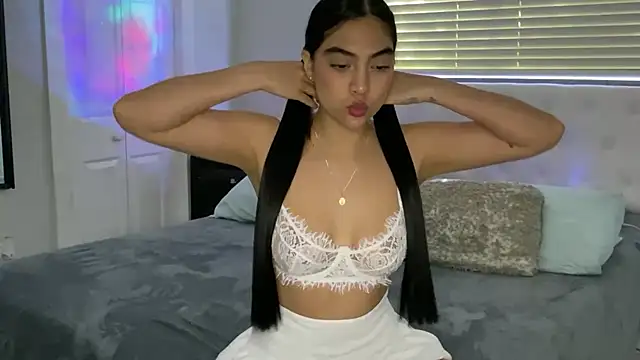 Snapshot of _HANNA_BARKER chatting on October 31, 2025, 4:08 pm HANNA BARKER online show from October 31, 2025, 4:08 pm