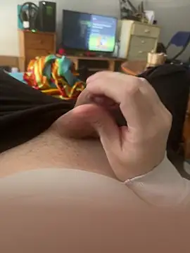 420Boy18cm online show from July 28, 2026, 1:32 pm