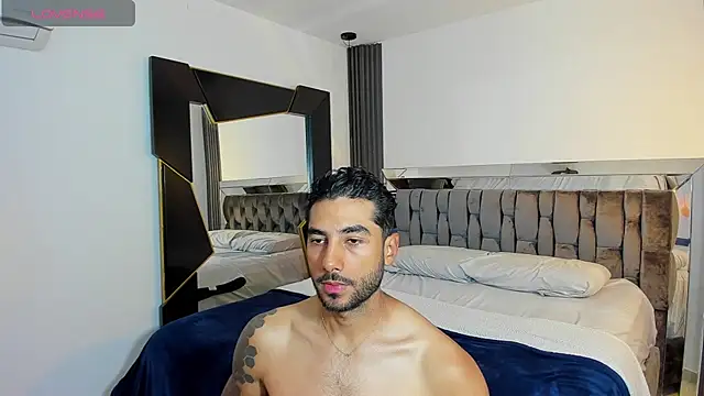 Snapshot of MARC_THOMPSON_ chatting on November 24, 2025, 3:56 pm MARC THOMPSON online show from November 24, 2025, 3:56 pm