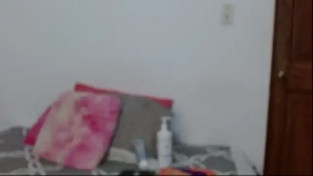 suzanhot 30 online show from October 18, 2025, 7:58 pm