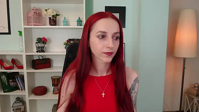 Snapshot of Julia_Jae chatting on September 9, 2025, 5:40 am Julia Jae online show from September 9, 2025, 5:40 am