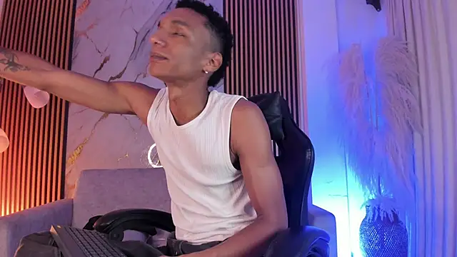 Snapshot of JulienSaint chatting on January 8, 2026, 11:34 am JulienSaint online show from January 8, 2026, 11:34 am