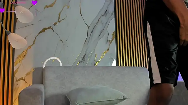 Snapshot of JulienSaint chatting on February 25, 2026, 11:42 am JulienSaint online show from February 25, 2026, 11:42 am