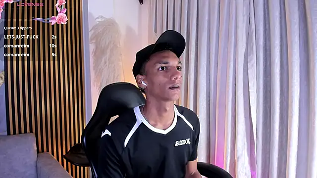 Snapshot of JulienSaint chatting on March 22, 2026, 11:13 am JulienSaint online show from March 22, 2026, 11:13 am