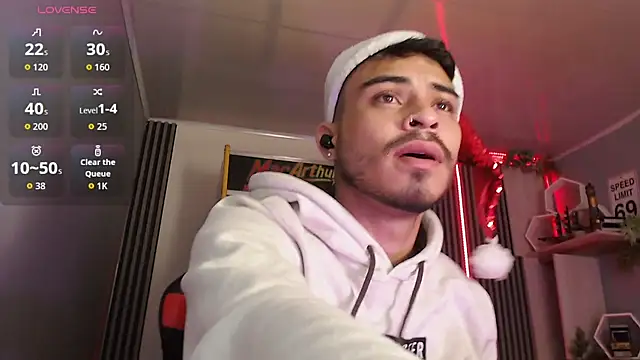 Bastian MCcormick online show from December 20, 2025, 12:23 pm