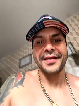 JOAO PEDRO35 online show from November 6, 2025, 9:43 am