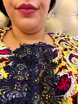 Snapshot of Bold-arabic-vibes chatting on November 5, 2025, 10:43 pm Bold-arabic-vibes online show from November 5, 2025, 10:43 pm