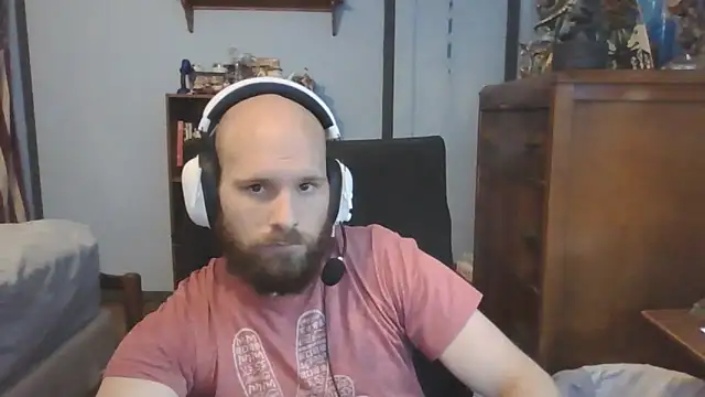 Snapshot of PDrents chatting on October 26, 2025, 5:30 pm PDrents online show from October 26, 2025, 5:30 pm