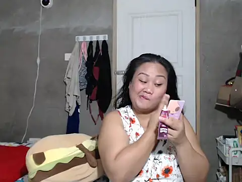 jengrey online show from November 25, 2025, 1:38 am