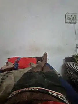 Hotbadboy026 online show from April 15, 2026, 4:41 am