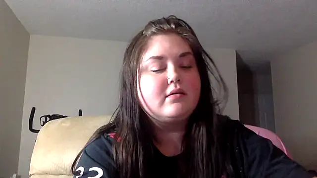 JJbaby1 online show from April 29, 2026, 1:53 am