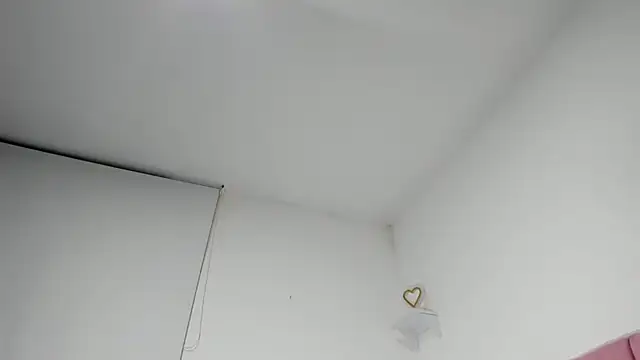 linda skinny online show from September 15, 2025, 10:04 am