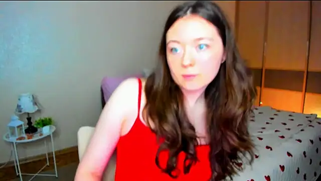 AlluringLookk online show from July 15, 2026, 12:43 pm