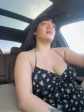 racoonbaby online show from October 23, 2025, 3:44 pm