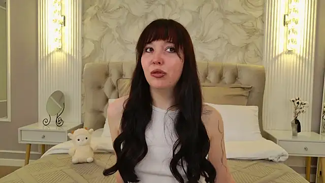 Snapshot of VanessaFields chatting on September 27, 2025, 3:06 pm VanessaFields online show from September 27, 2025, 3:06 pm