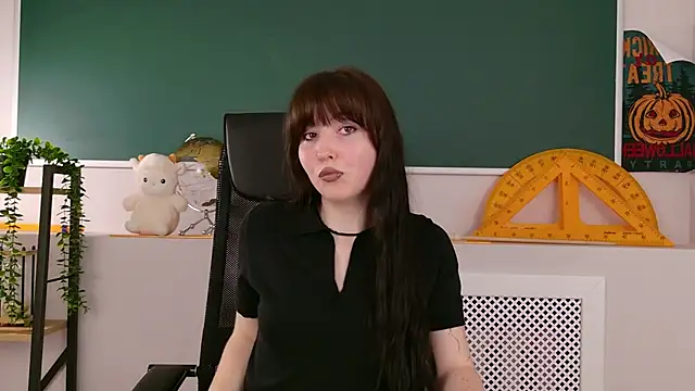 Snapshot of VanessaFields chatting on October 28, 2025, 3:04 pm VanessaFields online show from October 28, 2025, 3:04 pm