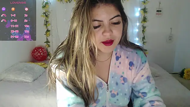 Alisson 5  online show from September 24, 2025, 11:13 am