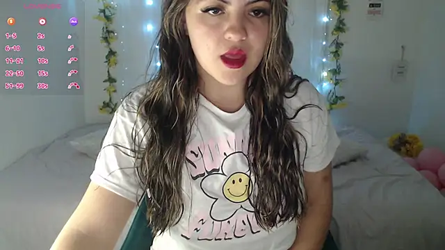 Alisson 5  online show from October 13, 2025, 8:58 am