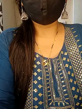 Snapshot of officialbhabhi chatting on September 17, 2025, 7:10 am officialbhabhi online show from September 17, 2025, 7:10 am