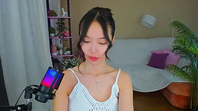 SoulHarmoonyy online show from October 13, 2025, 1:33 pm