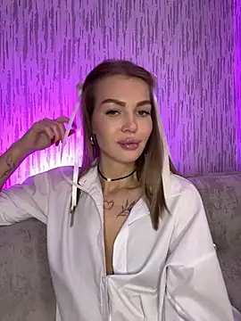 Snapshot of miss_veroNika chatting on February 6, 2026, 3:00 am miss veroNika online show from February 6, 2026, 3:00 am