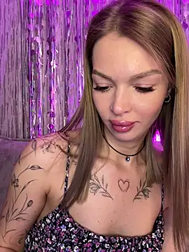 Snapshot of miss_veroNika chatting on February 24, 2026, 3:37 am miss veroNika online show from February 24, 2026, 3:37 am