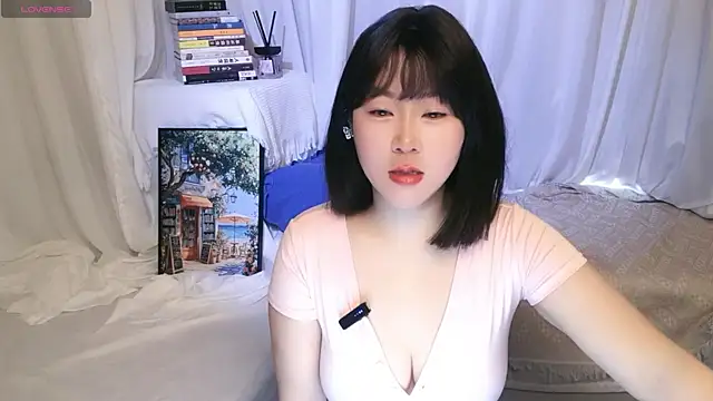 Emmaq996 online show from March 28, 2026, 2:00 am