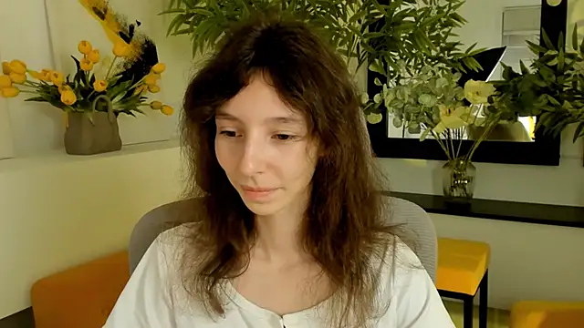 EmmanuellBrown online show from October 27, 2025, 12:09 pm