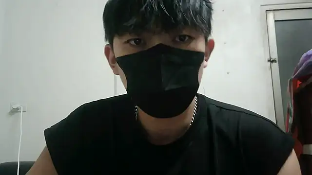 Snapshot of bigbb101011 chatting on November 20, 2025, 2:06 pm bigbb101011 online show from November 20, 2025, 2:06 pm