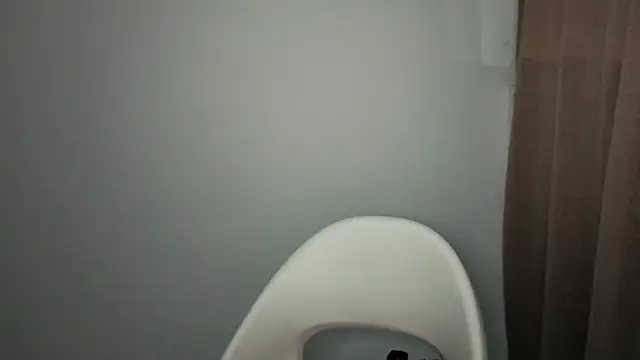 Candela    online show from October 15, 2025, 9:09 am