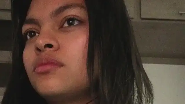 Candela    online show from November 22, 2025, 8:13 am