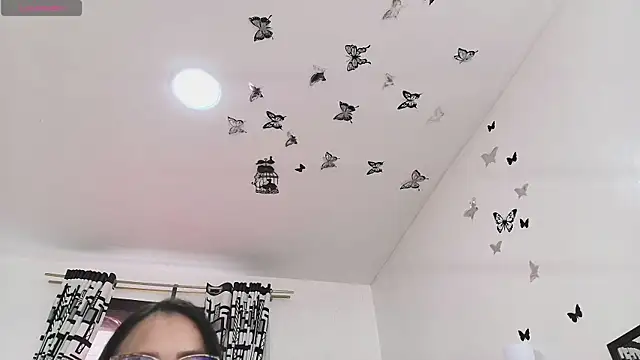 Snapshot of KattyLatina chatting on September 10, 2025, 3:12 pm KattyLatina online show from September 10, 2025, 3:12 pm